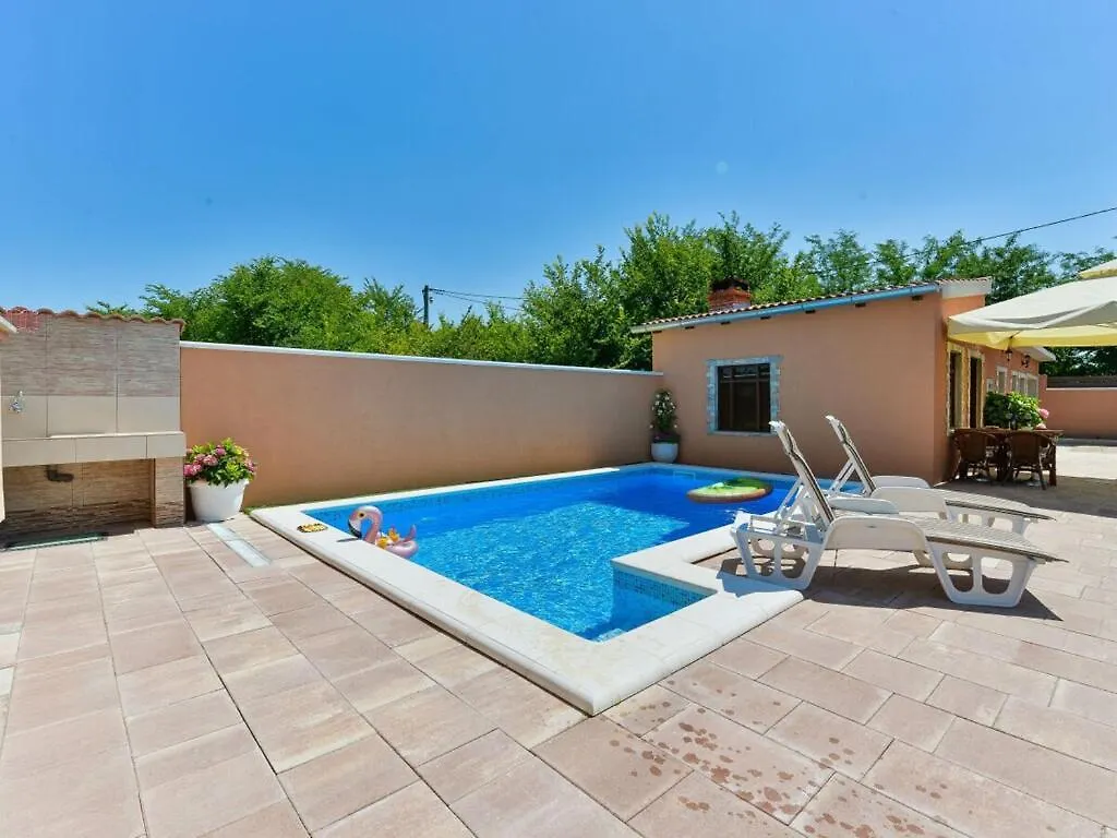 Meri Comfortable Holiday Residence Benkovac