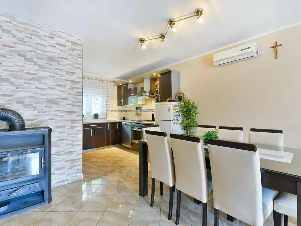 Meri Comfortable Holiday Residence Benkovac